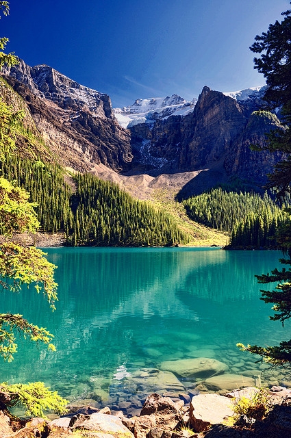 Moraine Lake - Banff National Park - Alberta - Canada