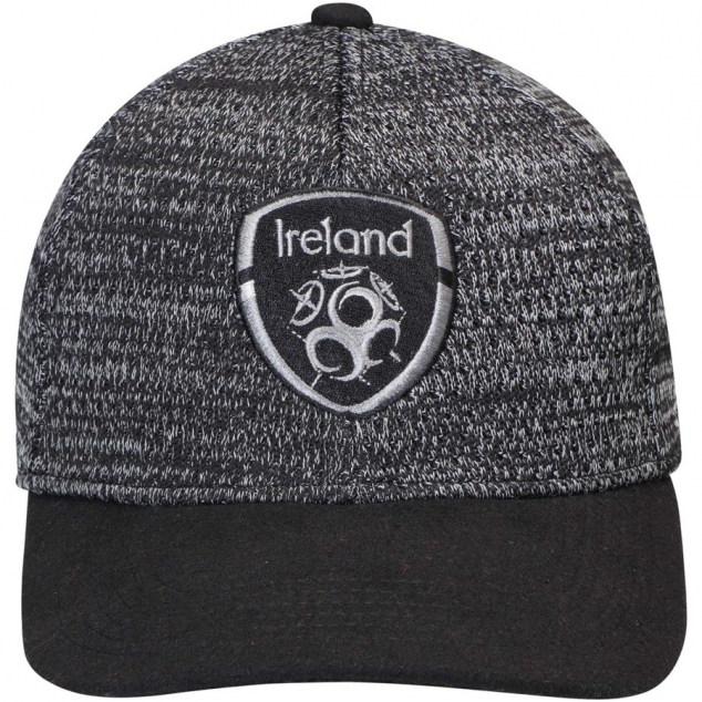New Balance Ireland National Team Black/Silver Badge Snapback Adjustable Hat - Image 3