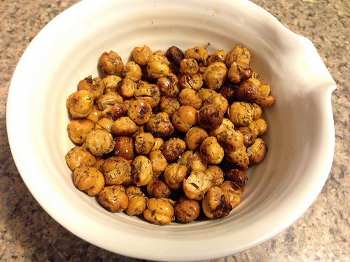 Ranch Roasted Chickpeas