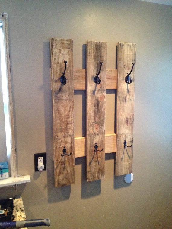 Reclaimed Pallet Coat Rack