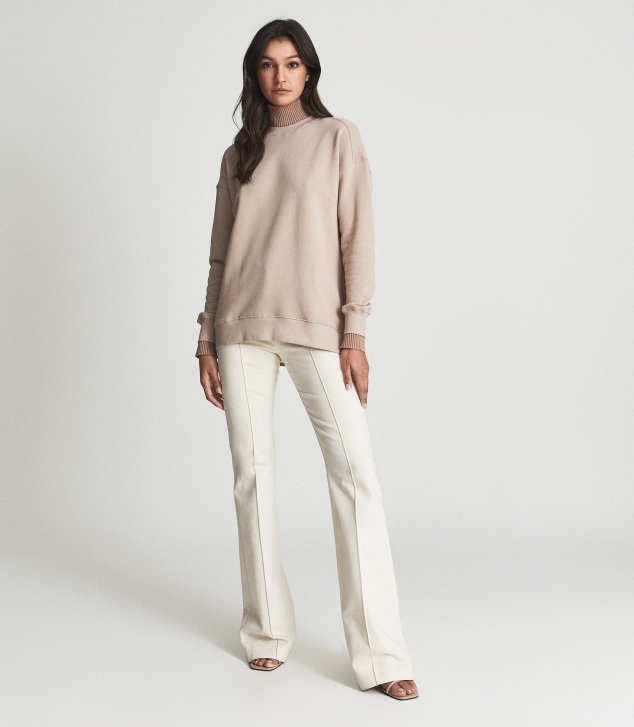 Ribbed Rollneck Sweater in Camel