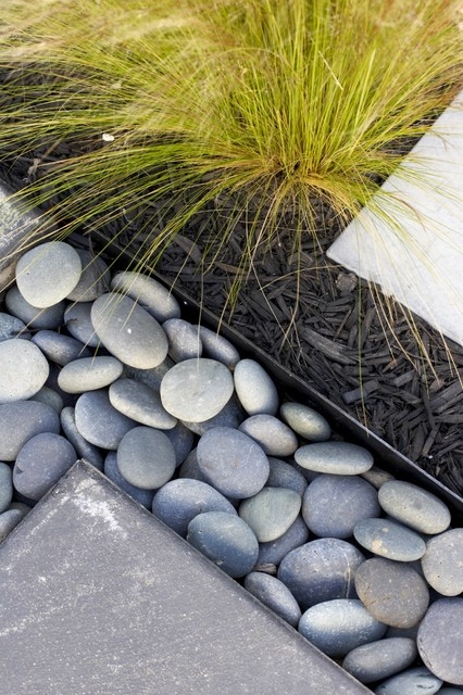 River Rock Garden Border