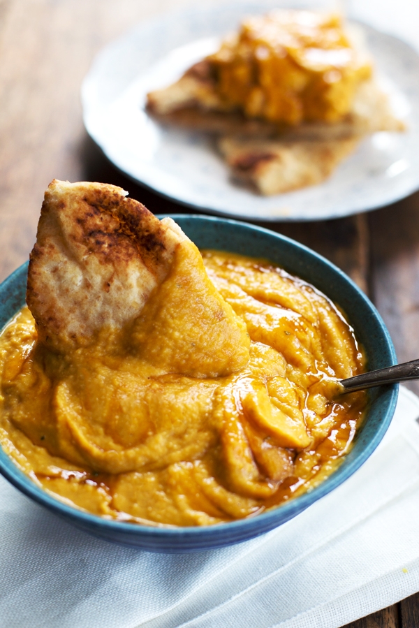 Roasted Garlic & Rosemary Pumpkin Hummus Recipe