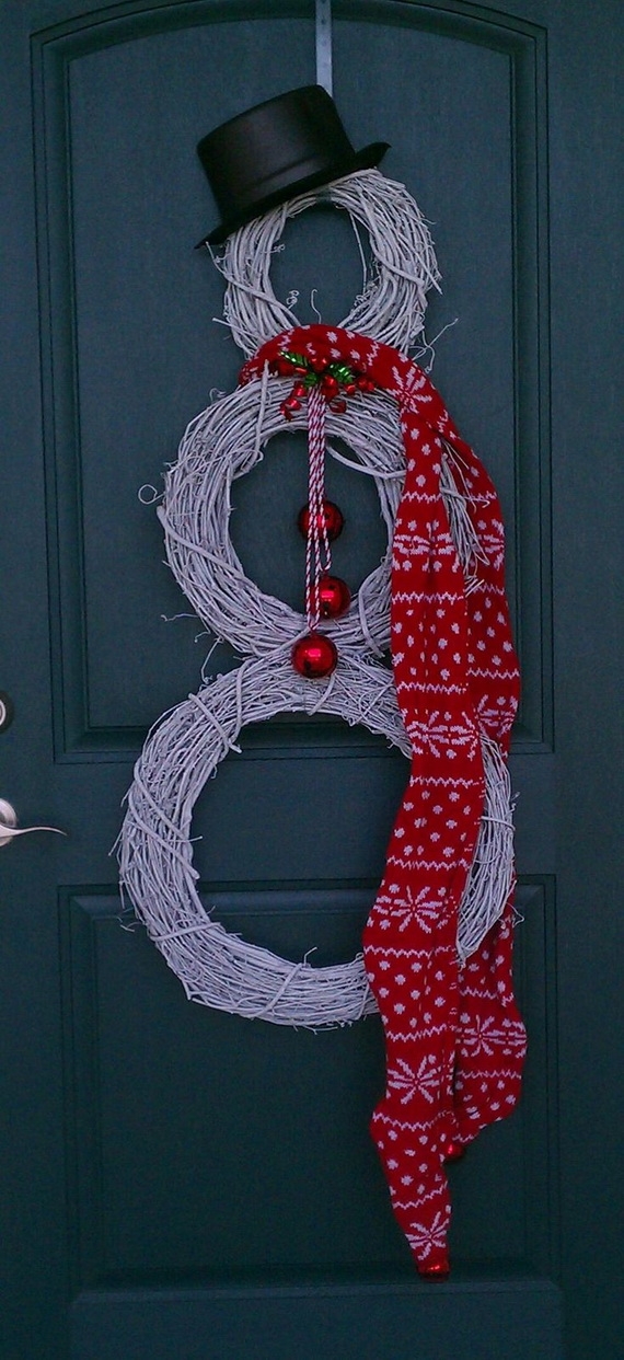 Snowman door wreath - FaveThing.com