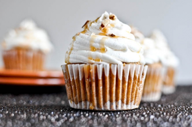 Sweet Potato Pie Cupcakes with Marshmallow Frosting. - Image 3