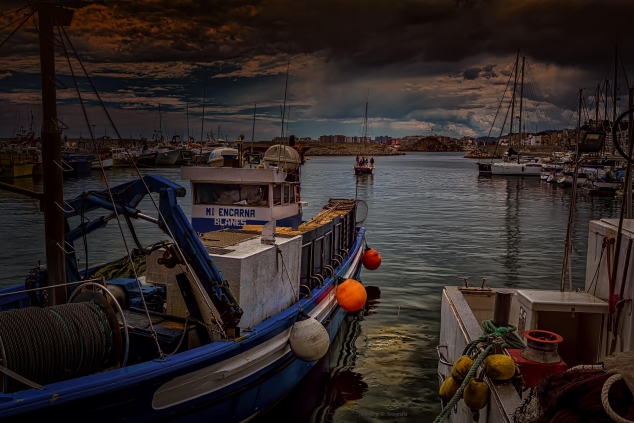 The colors of the storm by Jimbos Padrós