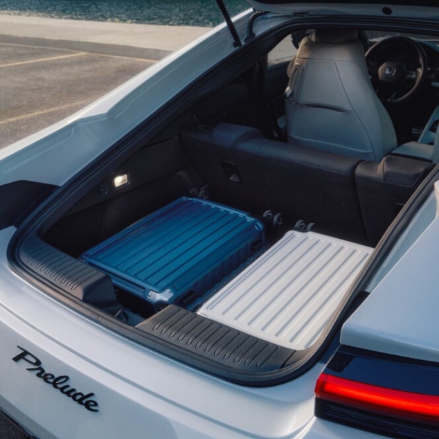 Why the Honda Prelude Could Appeal to Both Car Enthusiasts and Practical Drivers - Image 3